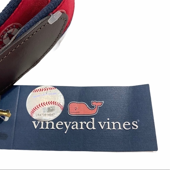 Men’s LA Angels Vineyard Vines Red MLB Canvas Belt - Picture 4 of 14
